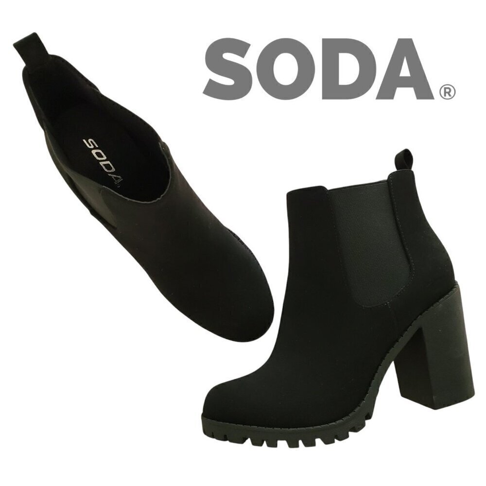 NWT Soda Chunky Heel Black Combat Boots Jaber Ankle Lug Sole Pull On 9.5